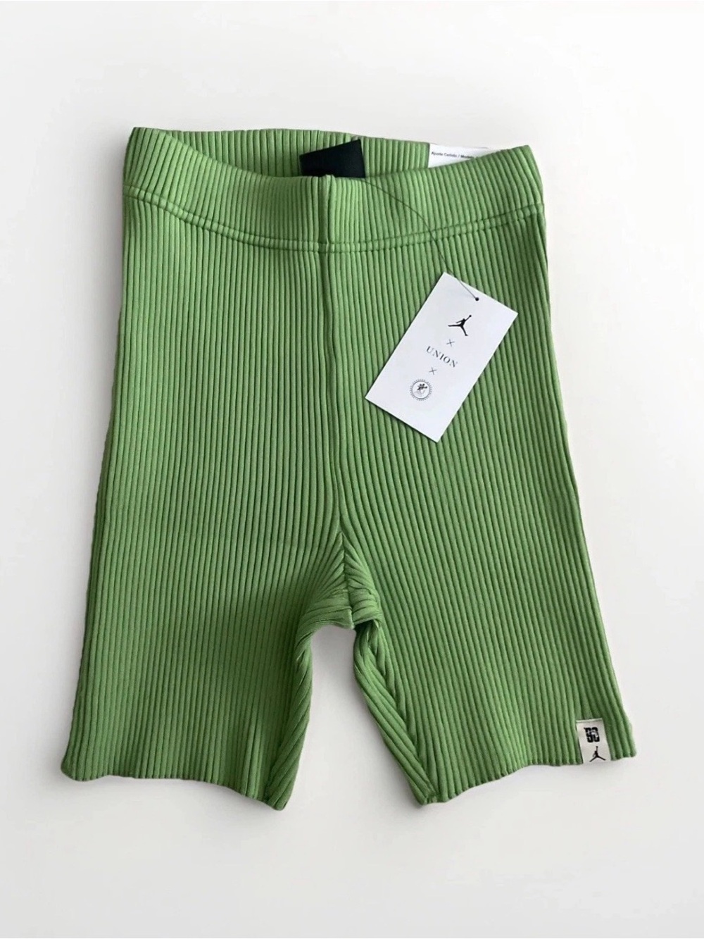 Jordan X Union La Women’s Ribbed Biker Shorts Green FD4252-303 Size Medium